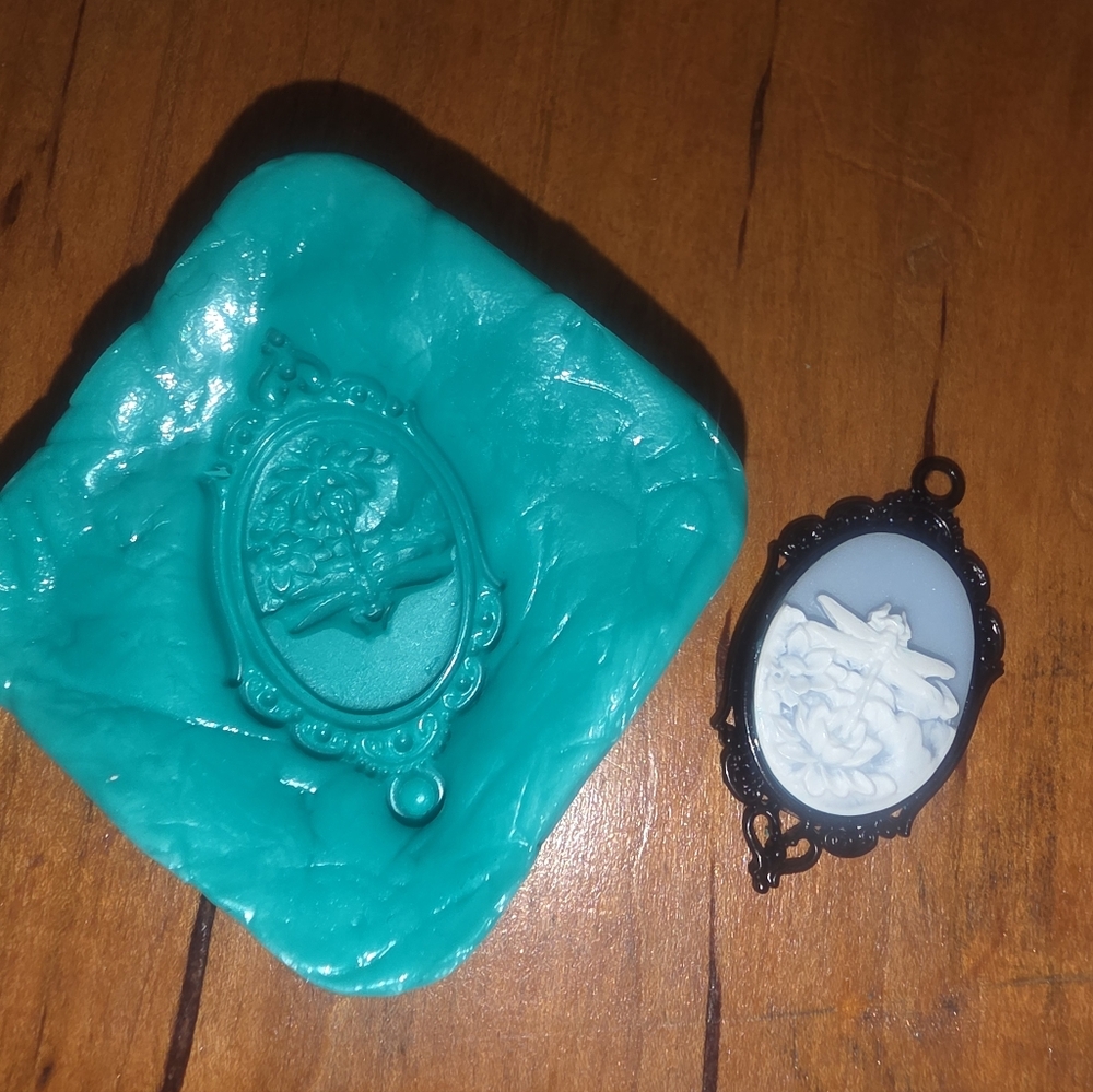 Dragonfly Floral / Flower Cameo Pendant Mold For Epoxy Resin/ Polymer Clay